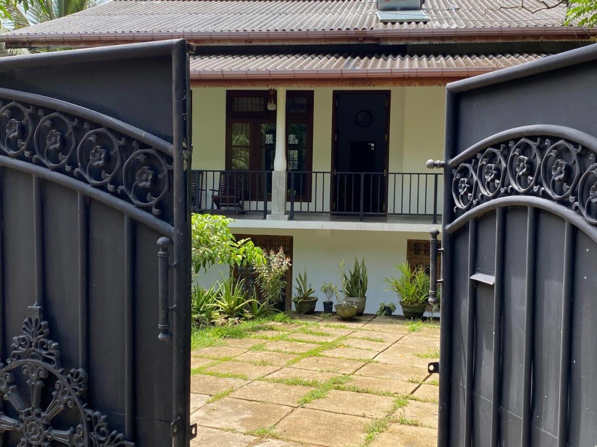 Villa Wedagedara Unawatuna Exteriör bild